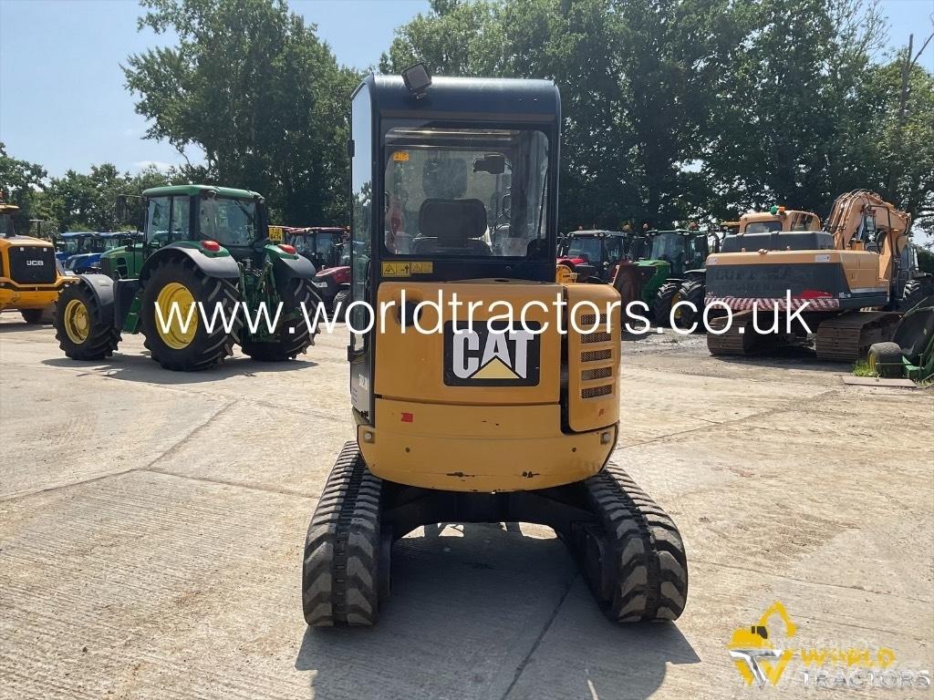 CAT 302.7 D Mini excavadoras < 7t