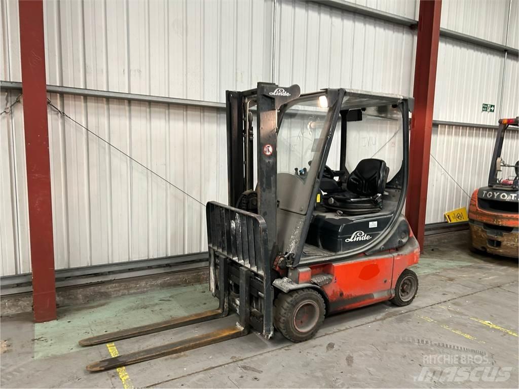 Linde E18P-02 Carretillas de horquilla eléctrica