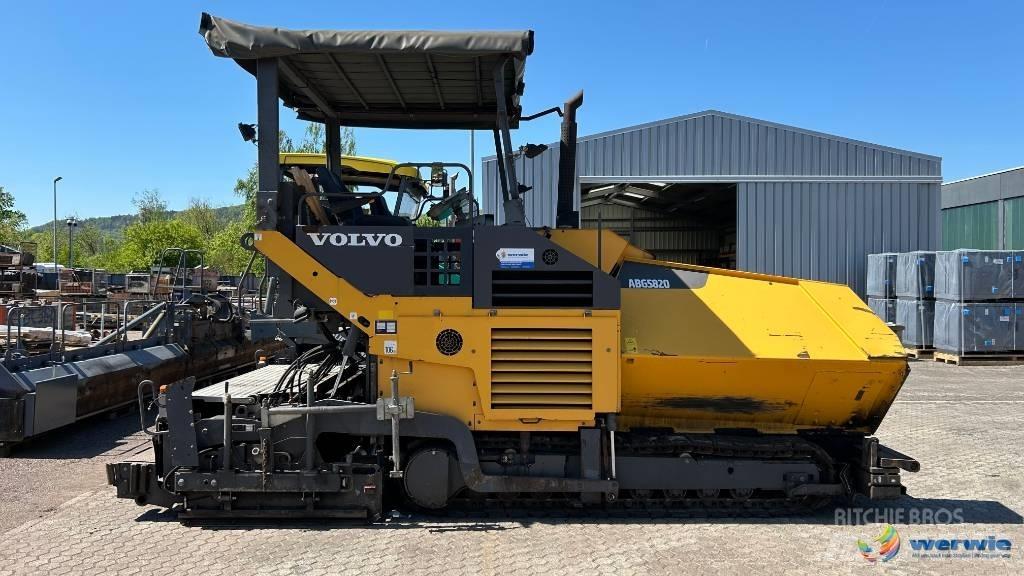 Volvo ABG TITAN 5820 Asfaltadoras