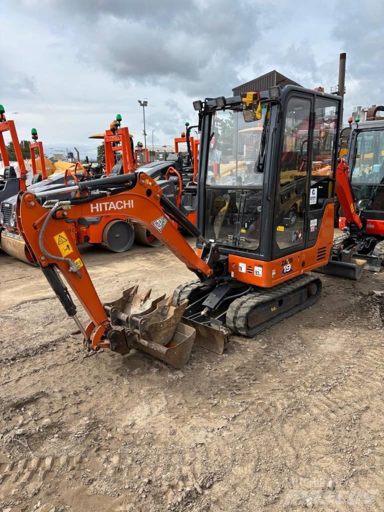 Hitachi ZX 19-6 Mini excavadoras < 7t