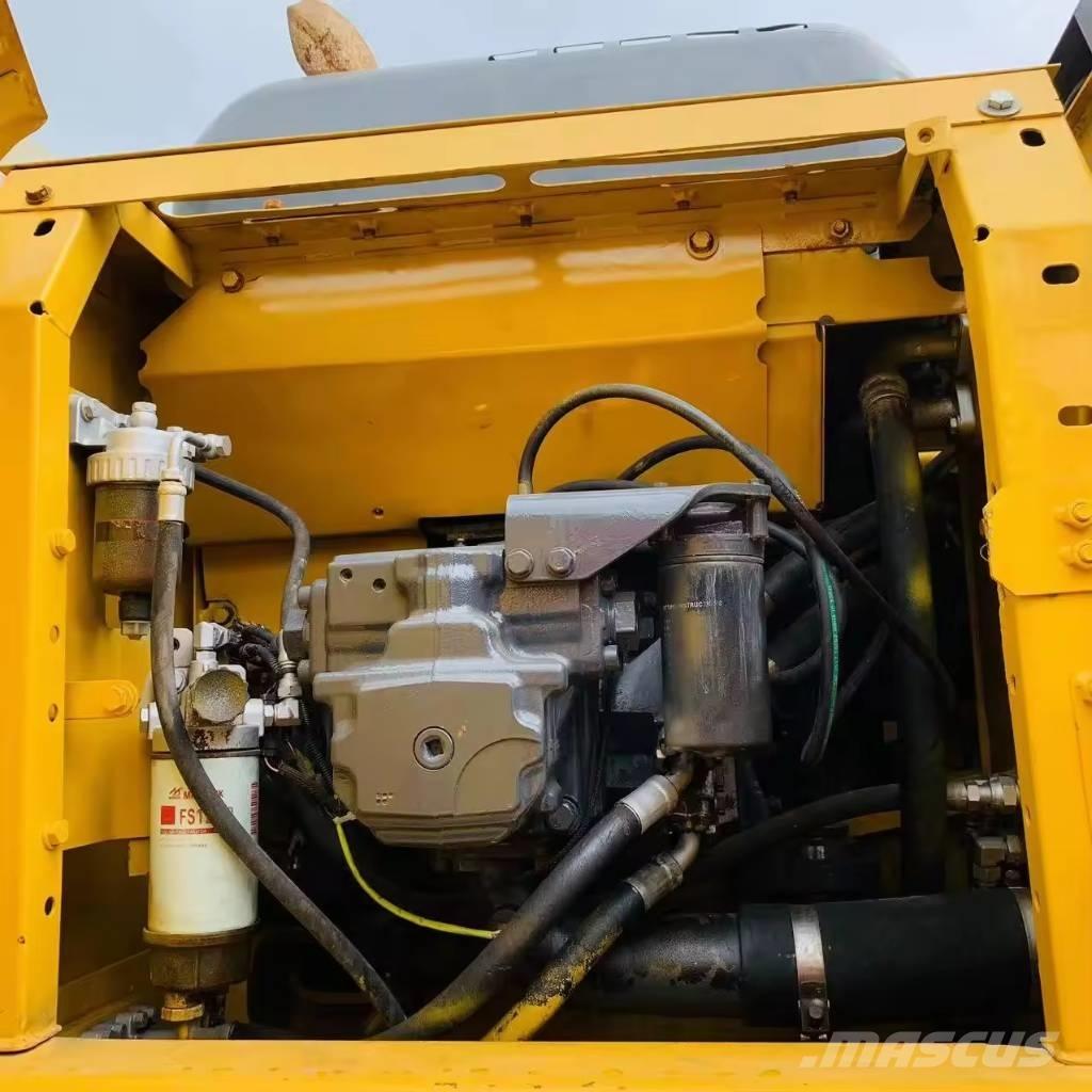 Komatsu PC 200 Excavadoras de cadenas