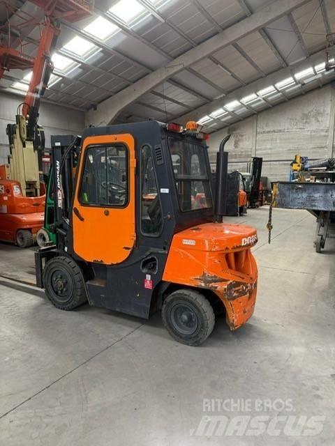 Doosan FD30 Carretillas diesel