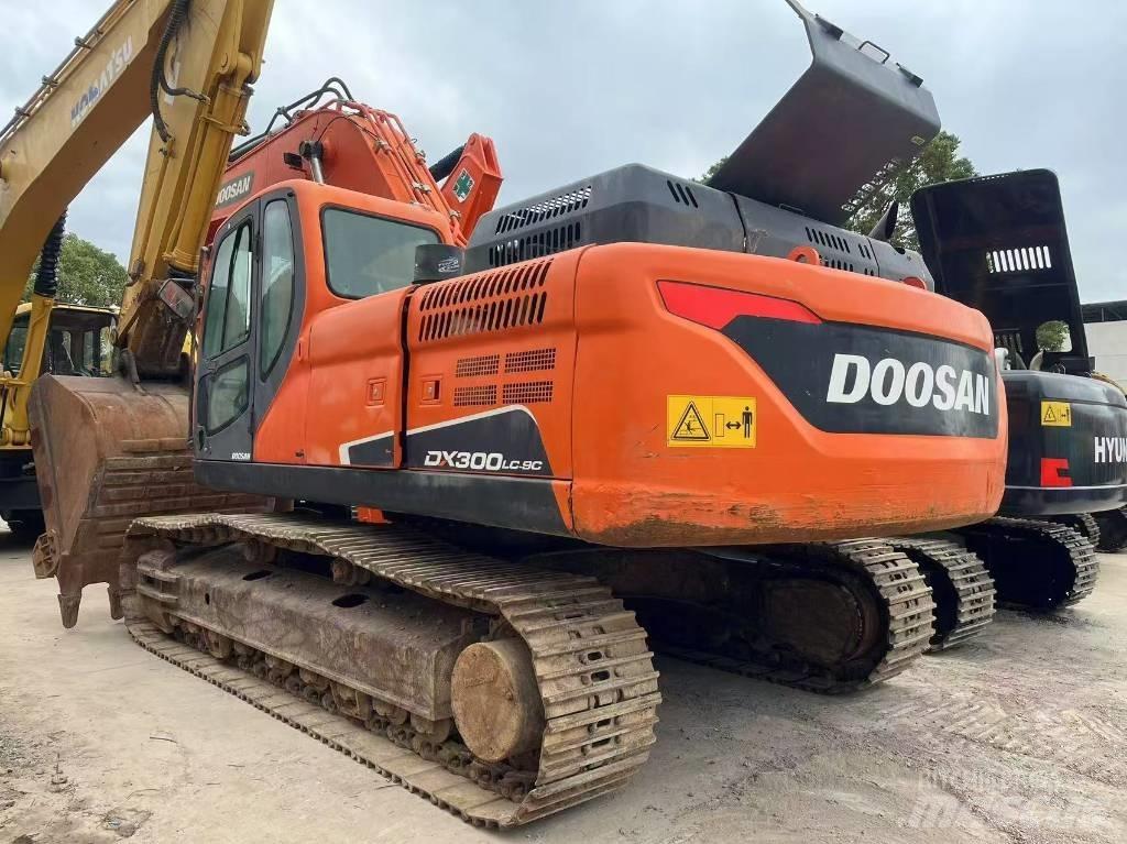 Doosan DX 300LC-9C Excavadoras de cadenas