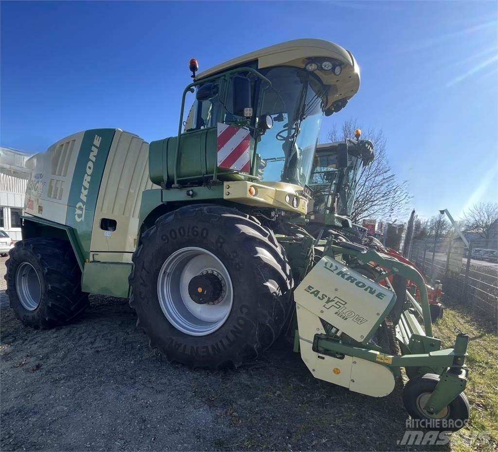 Krone BIG x 700 Picadoras de forraje autopropulsadas