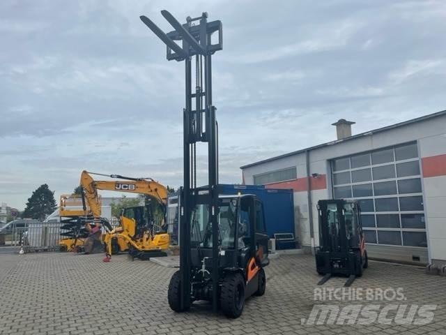 Doosan D35C-9 Carretillas diesel