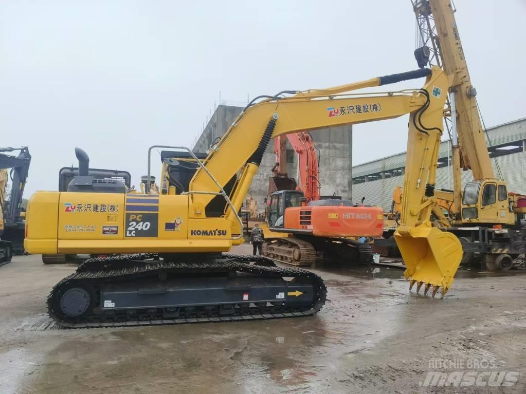 Komatsu PC 240 Excavadoras de cadenas