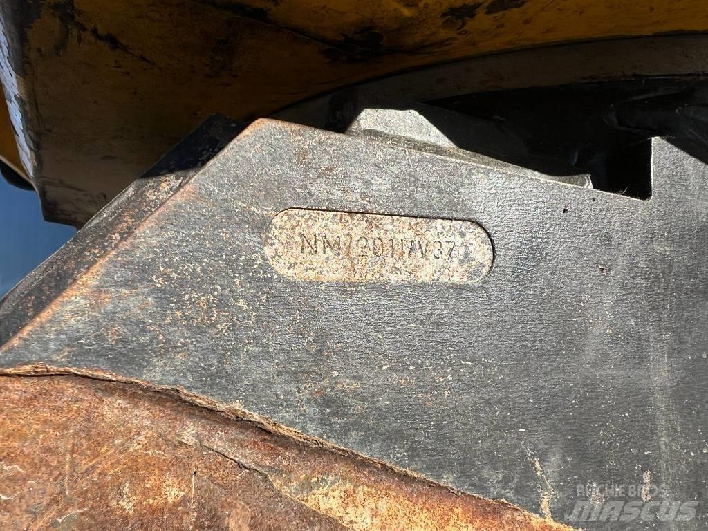 Engcon EC30 - S70 Volteadoras