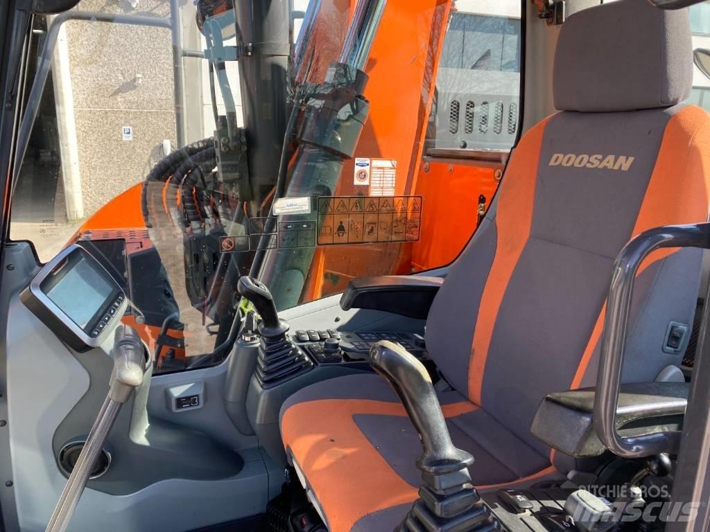 Doosan DX 140 LCR-5 Excavadoras de cadenas