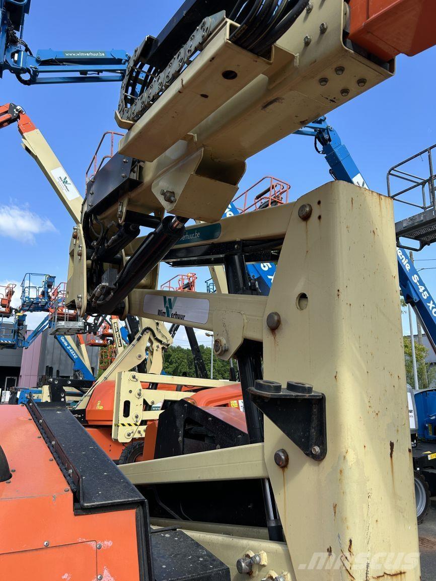 JLG 340AJ (4972) Plataforma de trabajo articulada