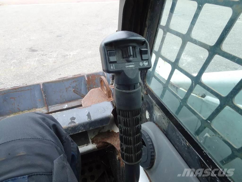 Bobcat 873 Minicargadoras