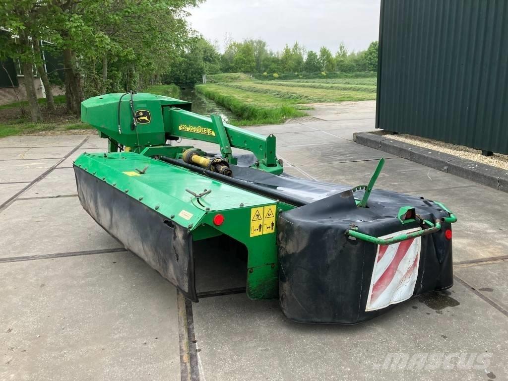 John Deere 328 Segadoras