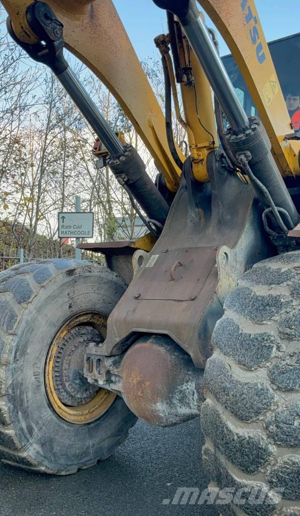 Komatsu WA 600-6 Cargadoras sobre ruedas