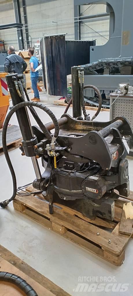 CAT TRS 23 Excavadoras de cadenas