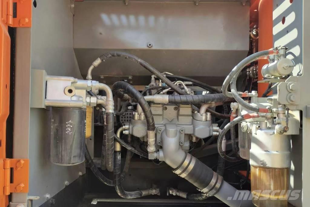 Hitachi ZX 240 Excavadoras de cadenas