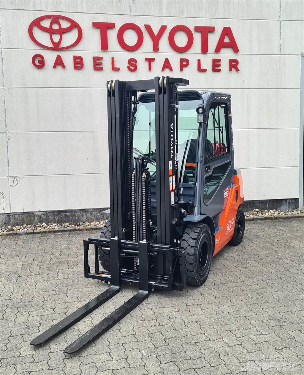 Toyota 02-8FGF25 Carretillas LPG