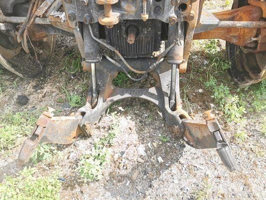 Fendt 820 Vario WOM Plataformas y cucharones