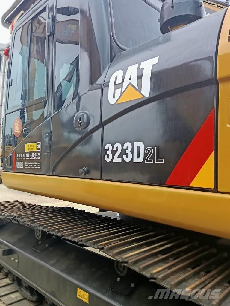 CAT 323 D2L Excavadoras de cadenas