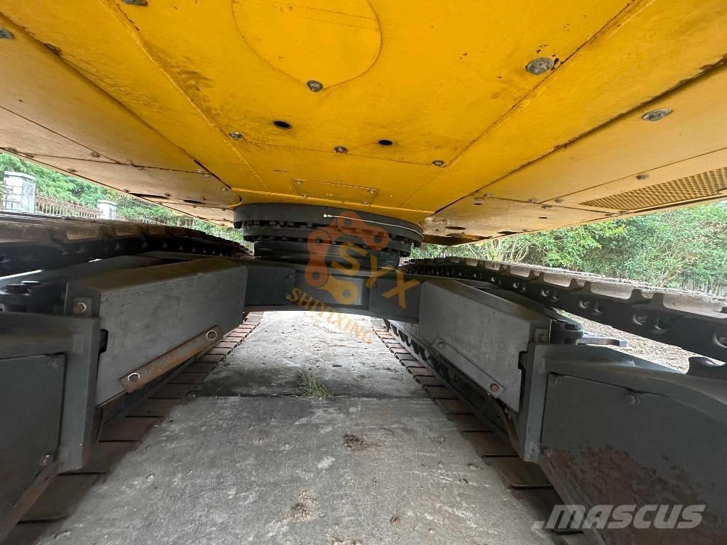 Komatsu PC 450 LC-8 Excavadoras de cadenas