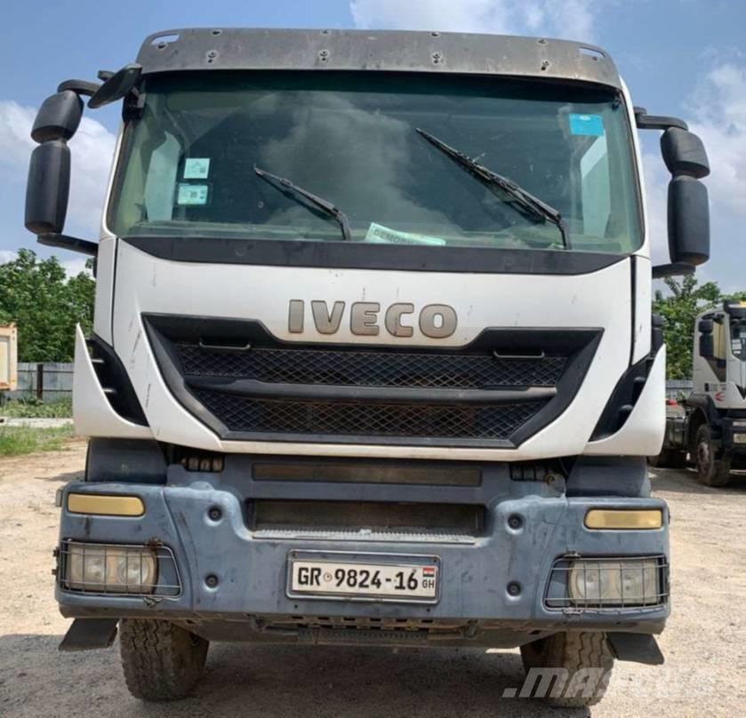 Iveco Trakker 440 Camiones hormigonera