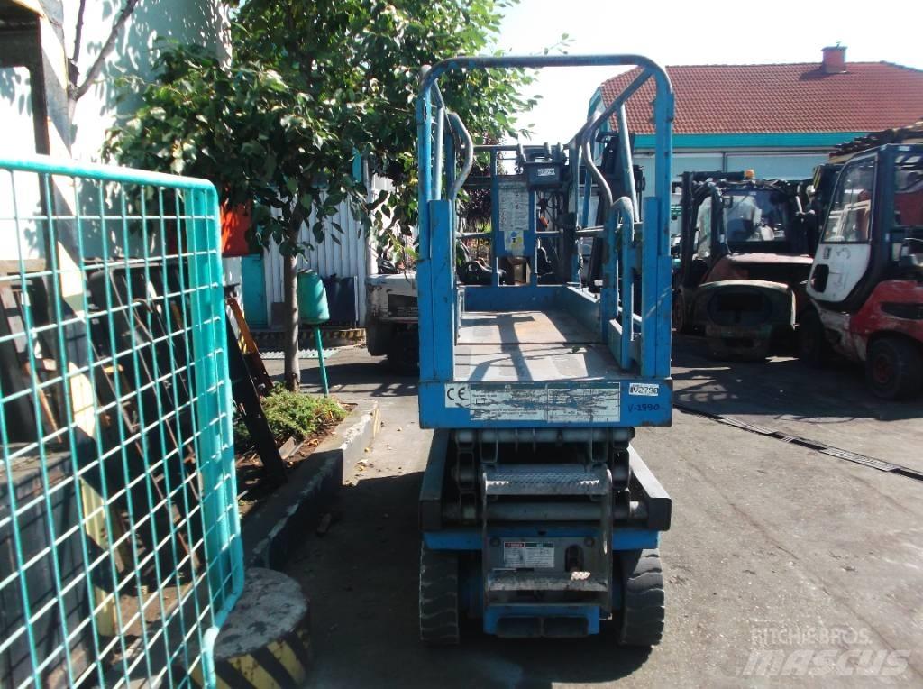 Genie GS 2032    V-2790 Ascensores de personal y montacargas de acceso