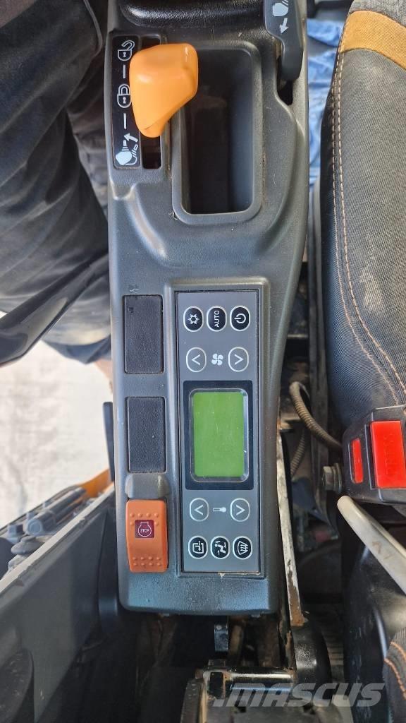 CASE CX 130 D Excavadoras de cadenas