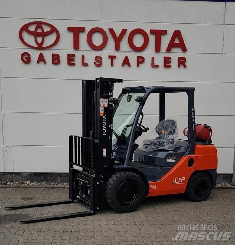 Toyota 02-8FGJF35 Carretillas LPG