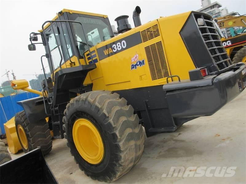 Komatsu WA 380 Cargadoras sobre ruedas