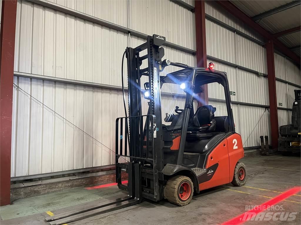 Linde H20T-01 Carretillas LPG