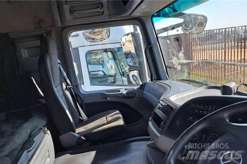 Mercedes-Benz 2644 Otros camiones