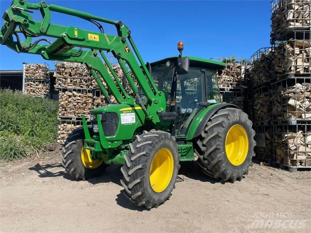 John Deere 5055E Tractores