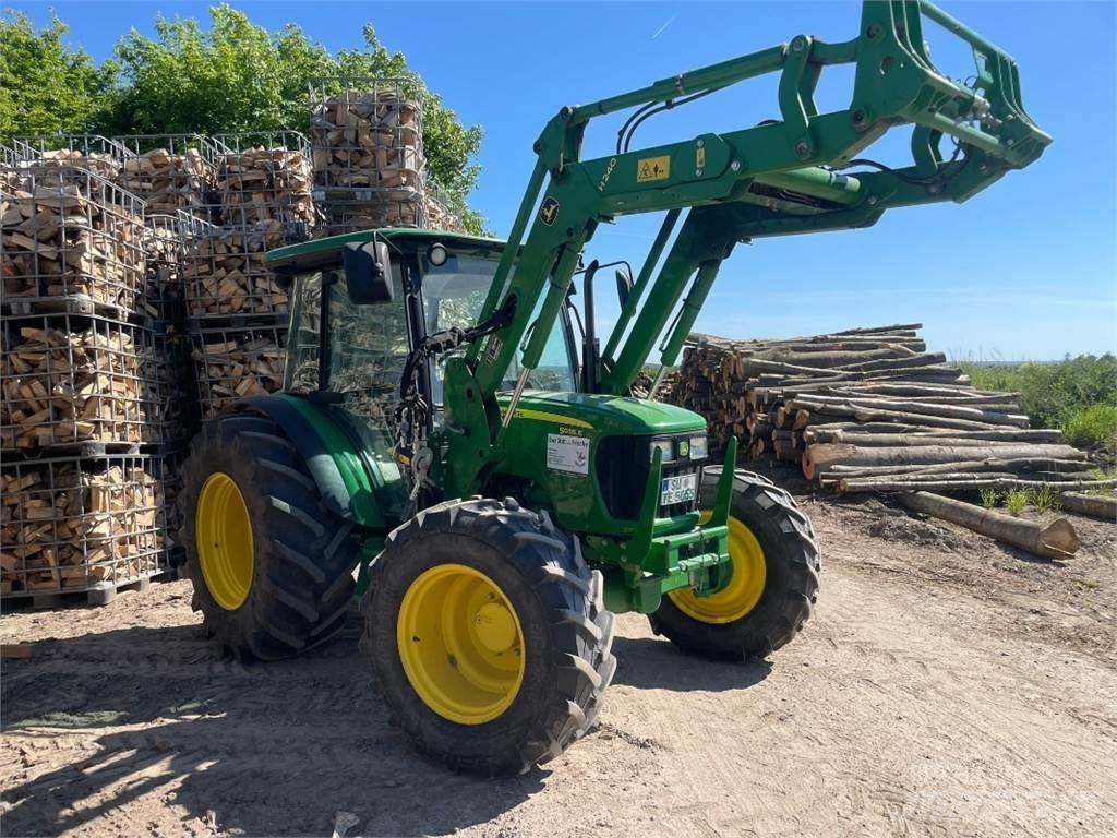 John Deere 5055E Tractores