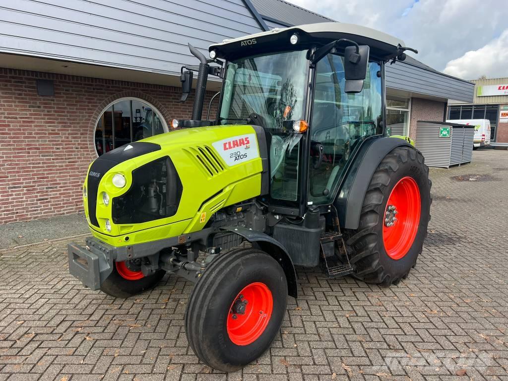 CLAAS Atos 230 Tractores
