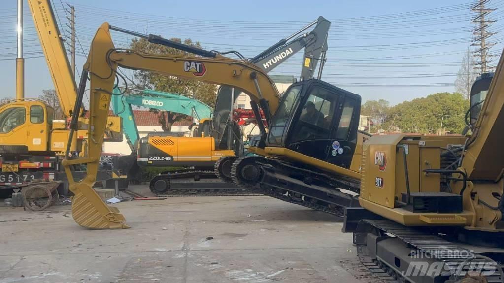 CAT 313 D Excavadoras de cadenas