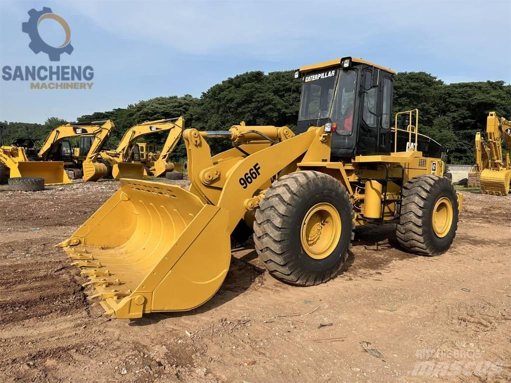 CAT 966 F Cargadoras sobre ruedas