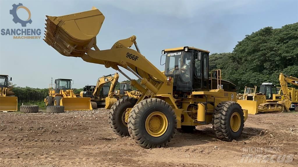 CAT 966 F Cargadoras sobre ruedas
