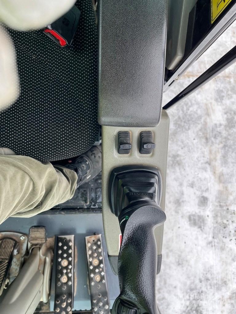 Yanmar B 95 W Excavadoras de ruedas