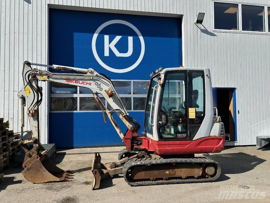 Takeuchi TB 235 Mini excavadoras < 7t
