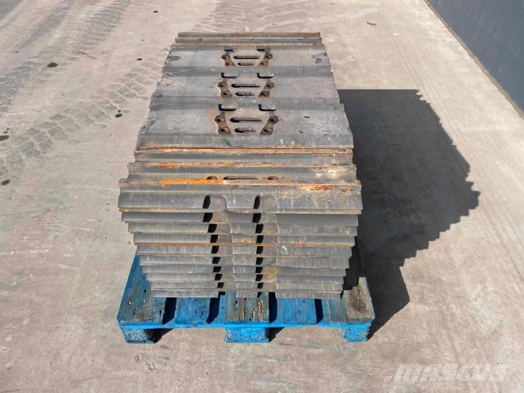 JCB JS240 Cadenas, orugas y chasis