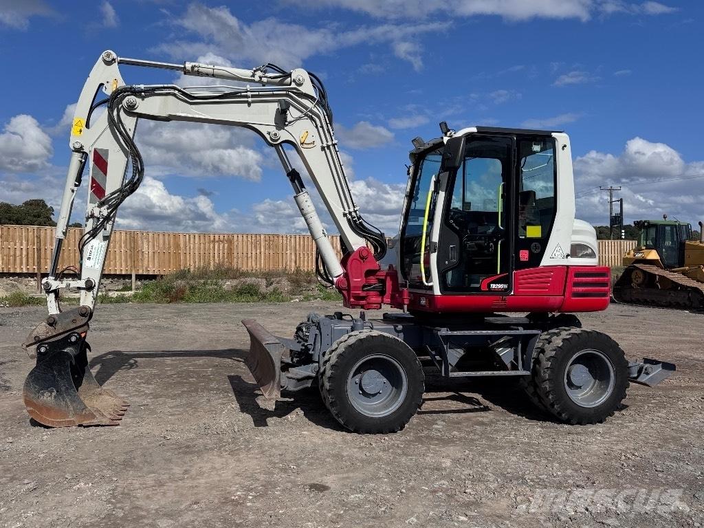 Takeuchi TB 295 W Excavadoras de ruedas