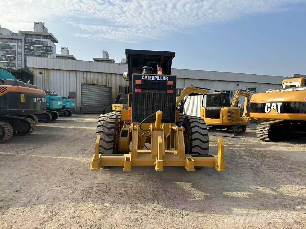 CAT 140 H Motoniveladoras