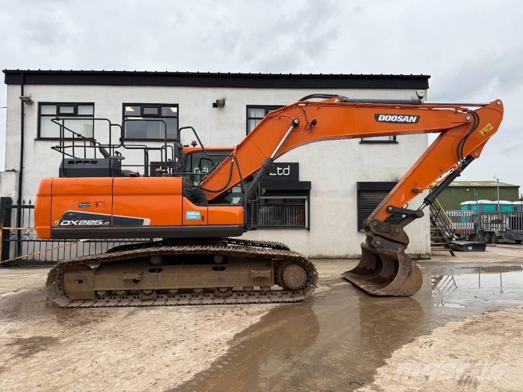 Doosan DX 225 LC-5 Excavadoras de cadenas