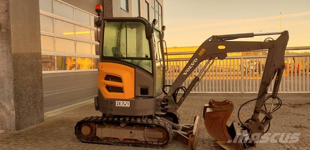 Volvo ECR 25 D Mini excavadoras < 7t