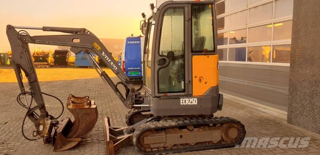 Volvo ECR 25 D Mini excavadoras < 7t