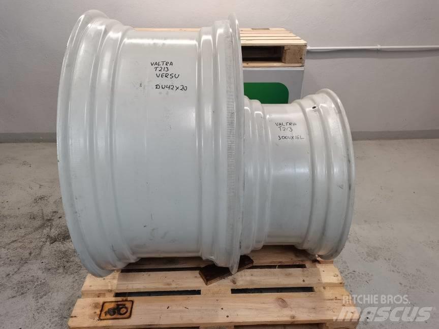 Valtra T R42X20  rim Neumáticos, ruedas y llantas