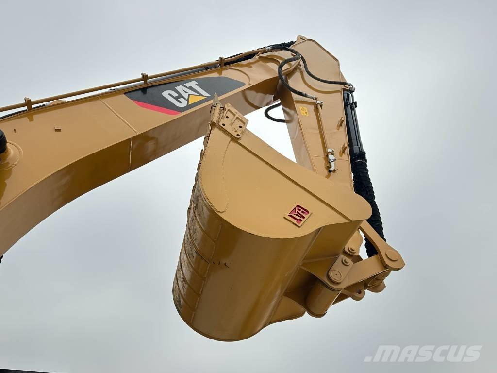 CAT 325D2L Excavadoras de cadenas