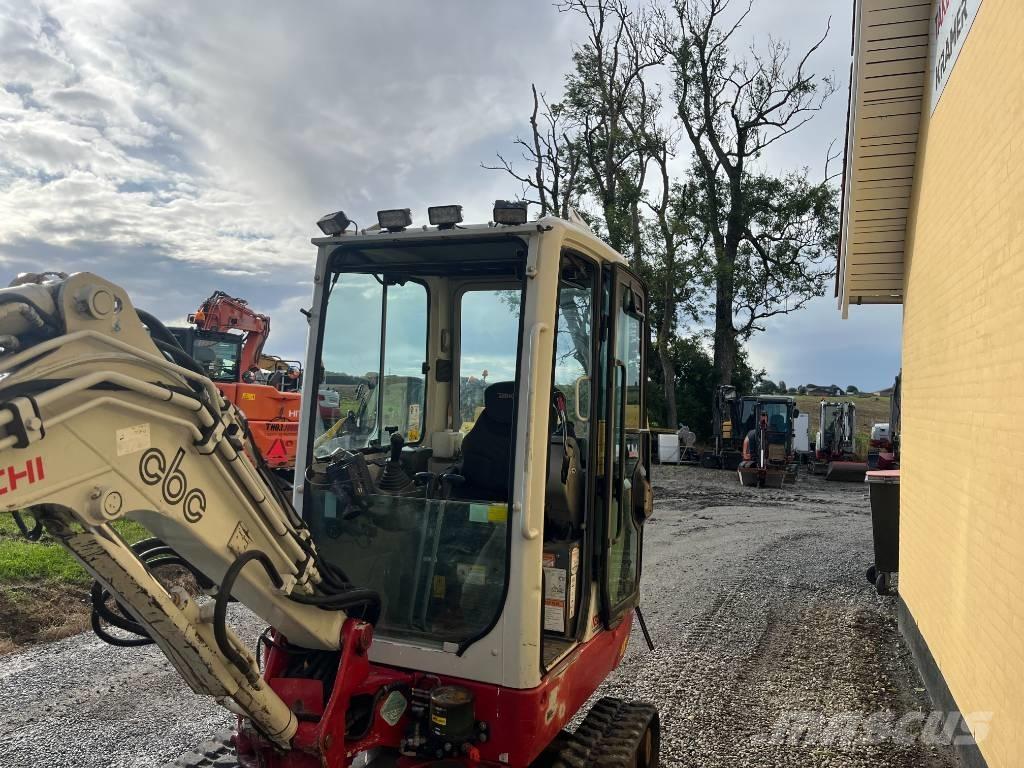 Takeuchi TB 225 Mini excavadoras < 7t