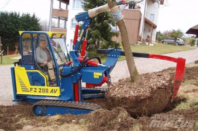  Pazzaglia FZ 200 AV Jardinería - Otros