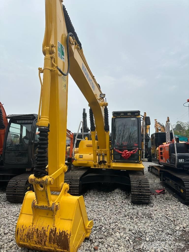 Komatsu PC 130-8 Excavadoras 7t - 12t