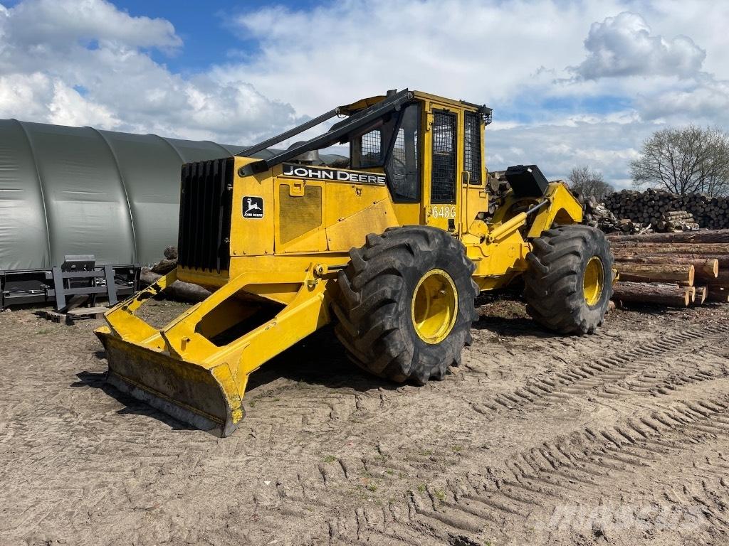 John Deere 648 G Arrastrador de troncos