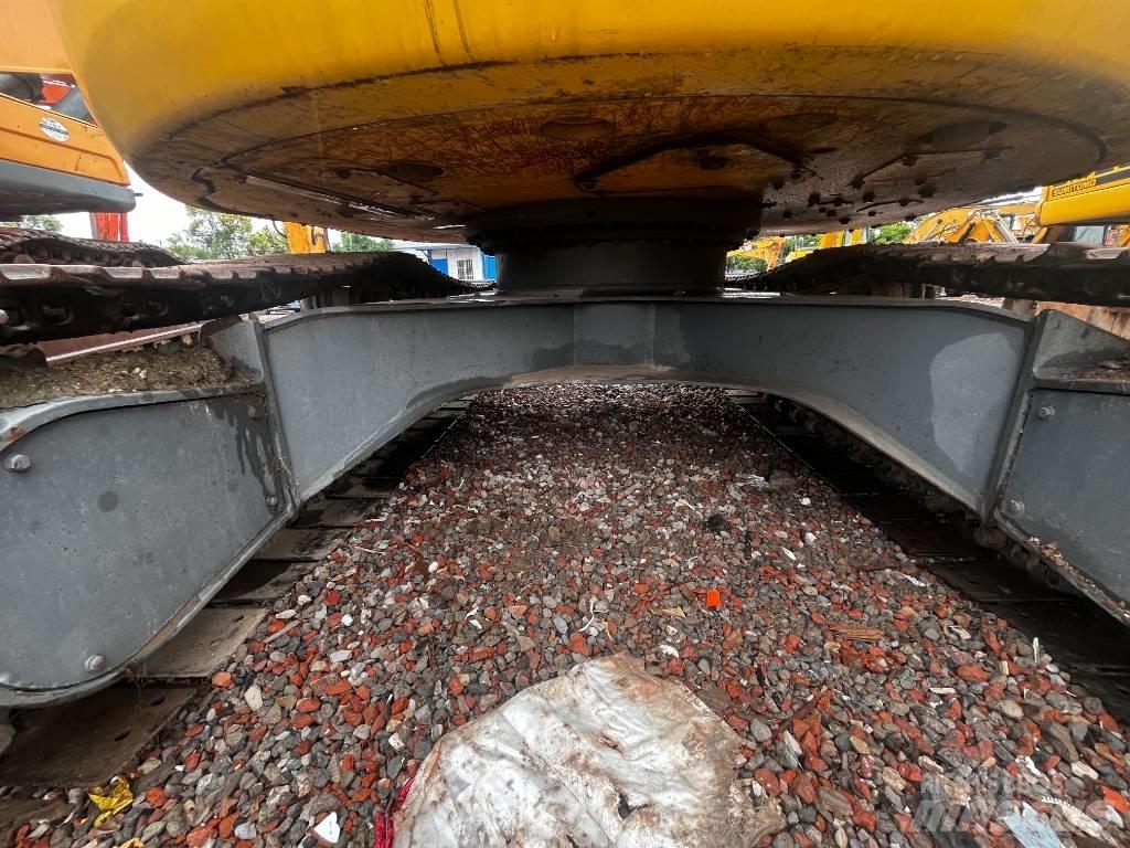Komatsu PC 138 US Excavadoras de cadenas